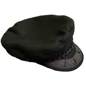 Nautilus Greek Fisherman’s Cap Piraeus 2104820431 Black 62 E.U. 7.75 U.S. EUC